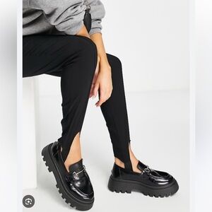 5/$25 Topshop Black Skinny Stirrup Pants